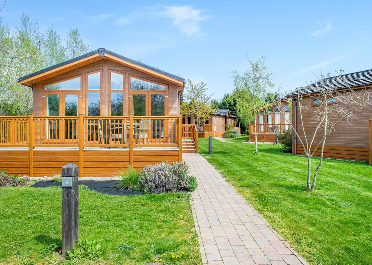 Canterbury Reach Lodge Retreat Petham Bagian luar foto