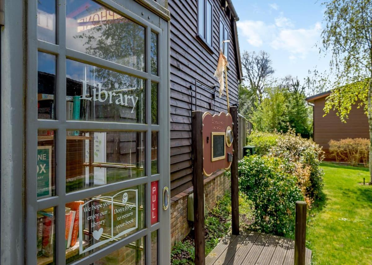 Canterbury Reach Lodge Retreat Petham Bagian luar foto