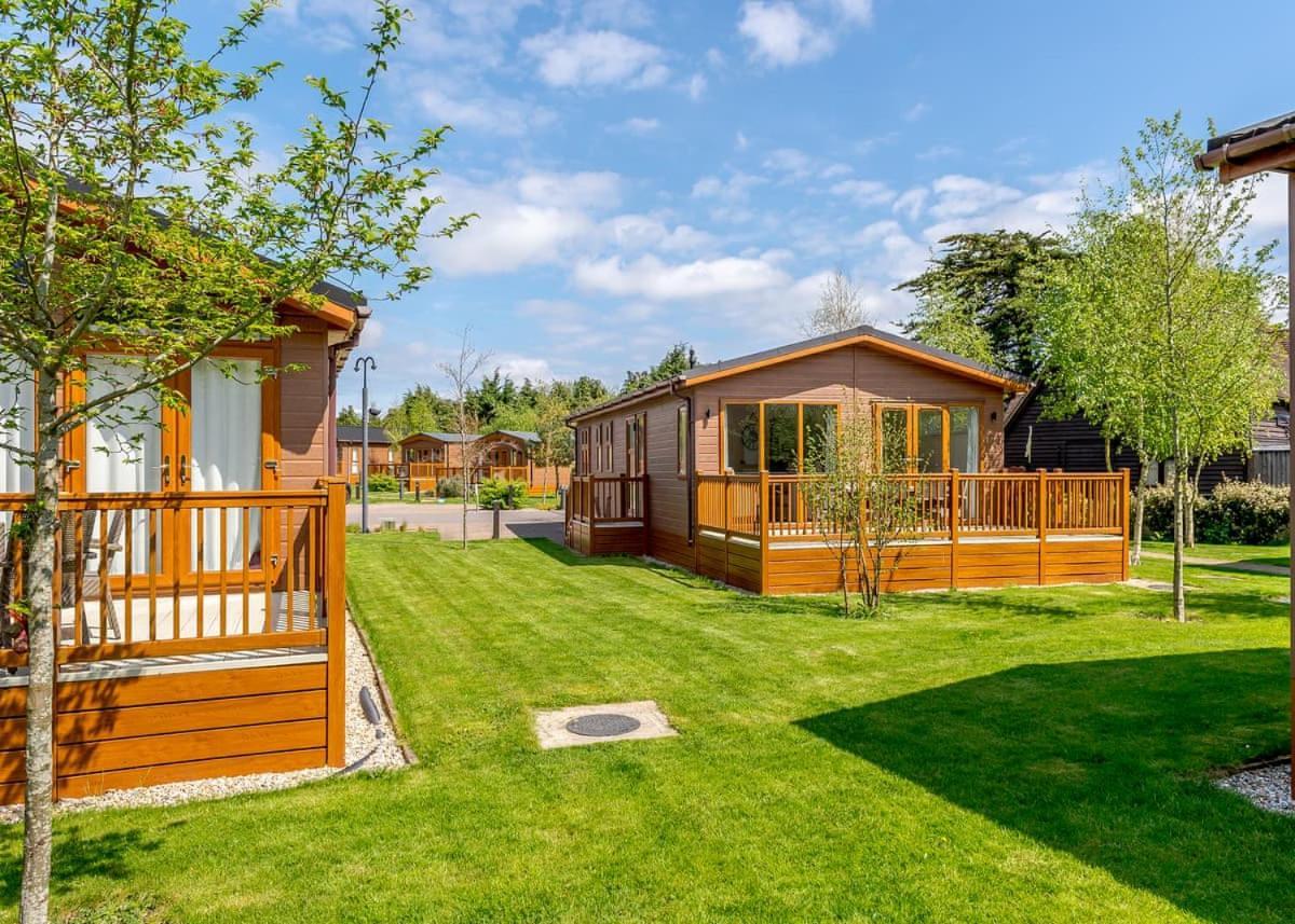 Canterbury Reach Lodge Retreat Petham Bagian luar foto